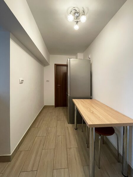 Unirii, Tribunal, 2 camere decomandat 65 mp, recent renovat