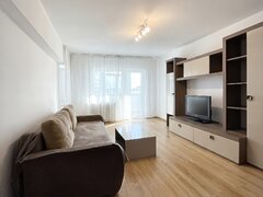 Unirii, Tribunal, 2 camere decomandat 65 mp, recent renovat